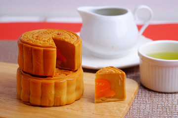 Moon cake and green tea.