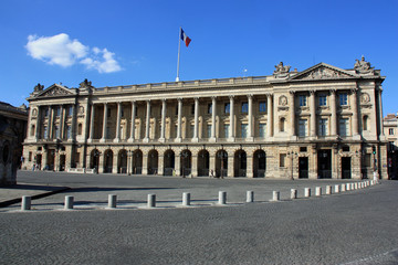 Fototapeta na wymiar Palais de la Marine place de la Concorde à Paris, France