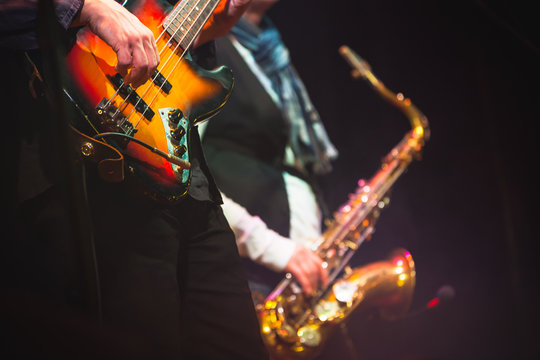 Guitar player and saxophonist