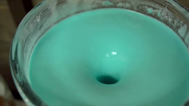 Process of blending milk coctail flavor bubble gum or mint by blender HD