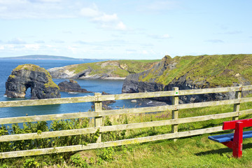 Fototapeta na wymiar seat with view of virgin rock near cliffs