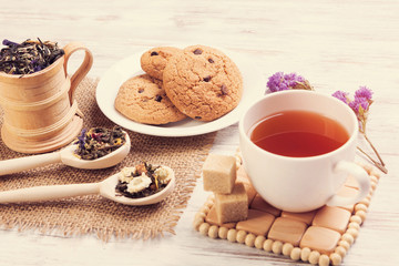 Herbal tea and cookies