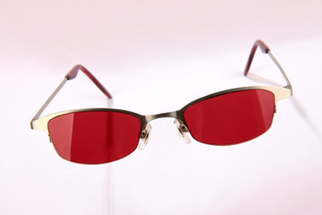 Sonnenbrille rot Herren