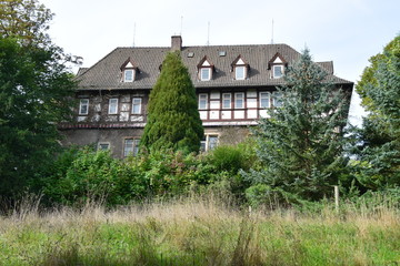 Arensburg bei Steinbergen