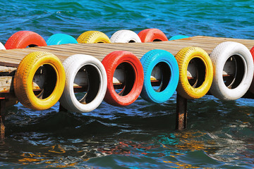 sea bridge, color tires