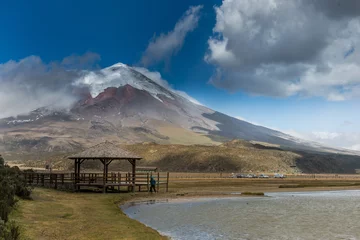 Fotobehang vulcani dell ecuador © tommypiconefotografo