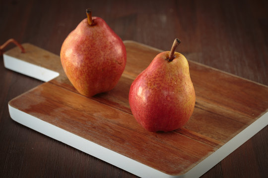 Red williams pear
