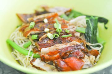 roasted duck noodle