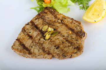 Grilled tuna steak