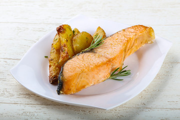 Baked salmon with potato