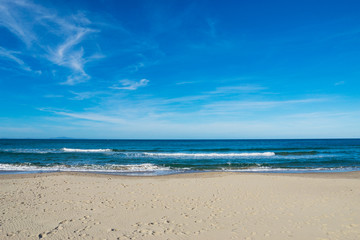 white sand in Platamona beach