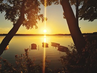 sonnenuntergang am see