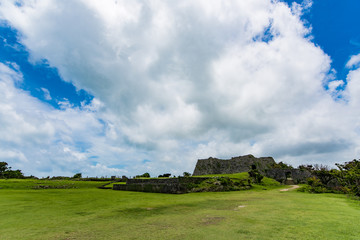 沖縄県　世界遺産　中城城跡