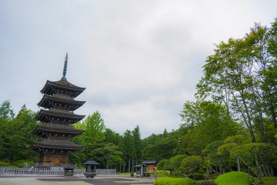 宮城県　西方寺　五重塔
