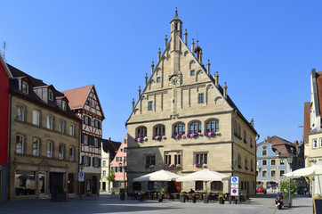 Fototapeta na wymiar Rathaus und Lebküchnerhause, Weißenburg