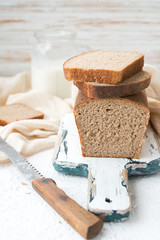 Black rye bread
