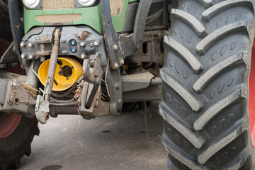 Crankshaft / Crankshaft on a tractor