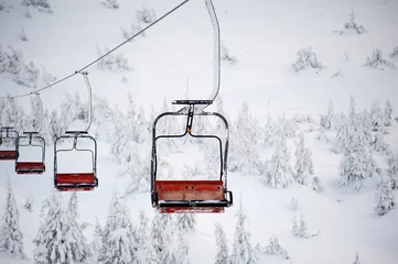 Foto op Canvas cable car lift at ski resort © ver0nicka