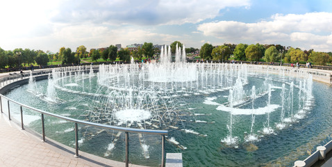 Fountain in Tsaritsyno park