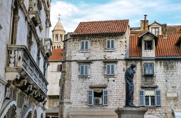 Fototapeta na wymiar Houses and Cathedral of Saint Domnius, Dujam, Duje, bell tower Old town, Split, Croatia