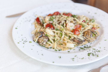 food, basil, plate, cultures, spageti, spaghetti