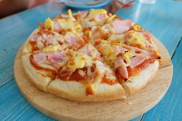 Hawaiian pizza