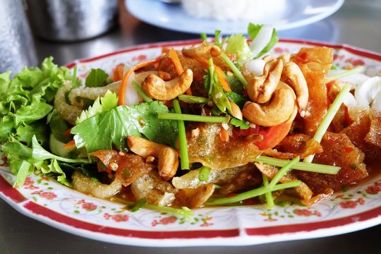 Thai food, Crispy Spicy Salad