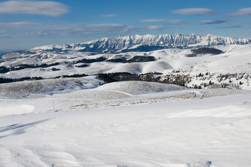 Fototapeta na wymiar Italian alps with snow