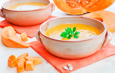 Creamy pumpkin soup 