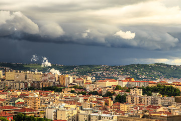 Fototapeta na wymiar storm over the city of Trieste