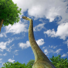 Dinosaur live image © barks