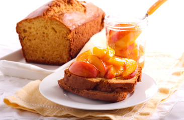Cornmeal buttermilk loaf cake
