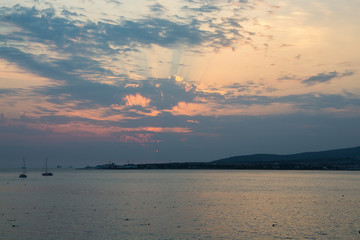 Закат на море