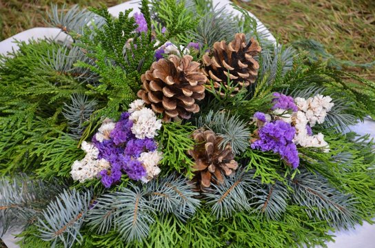 Grabdekoration - Gesteck zum Totensonntag Allerheiligen - Friedhofsgesteck