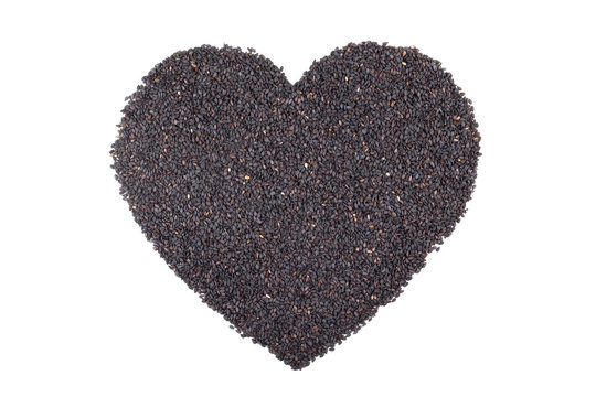 heart shape of black sesame seeds