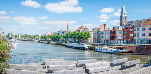 Liège et quais de la Meuse