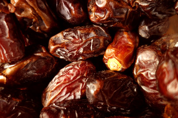 sun dried dates