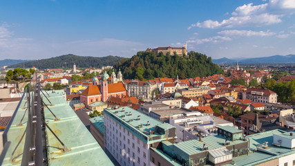 Pogled na Ljubljano z Nebotičnika. Avgust 2015