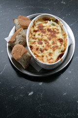 organisch, lifestyle, auflauf, lasagne, marmor, brooklyn, berlin, marmor, copyspace, werbetafel, makro, kulisse,werbetafel, 