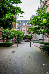 Bâtiments et train de la mine de charbon