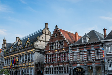 Obraz premium Immeubles de Grand-place de Tournay
