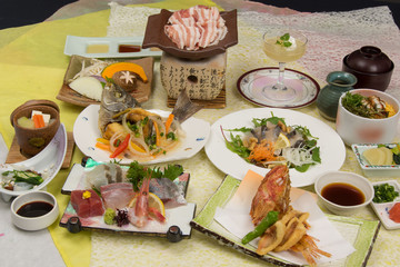 Summer of banquet Kaiseki, squid Okurasoba, sweet shrimp, macker