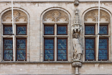 Fototapeta na wymiar Fragment of the City Hall in Leuven. Belgium
