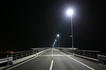 愛媛県宇和島市　夜の九島大橋