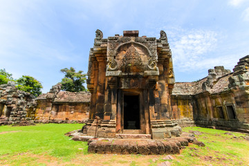 Naklejka premium Prasat Phanom Rung south of the city of Buri Ram in Isan in Thai