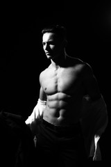 Fototapeta na wymiar Sexy muscular man