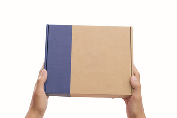 hands holding a box.