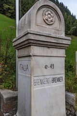 Grenzstein Brennero Brenner