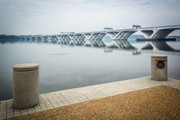 The Woodrow Wilson Bridge and Potomac River, seen from Alexandri