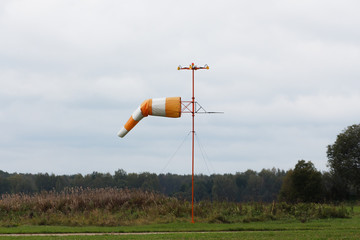 Pointer wind vane